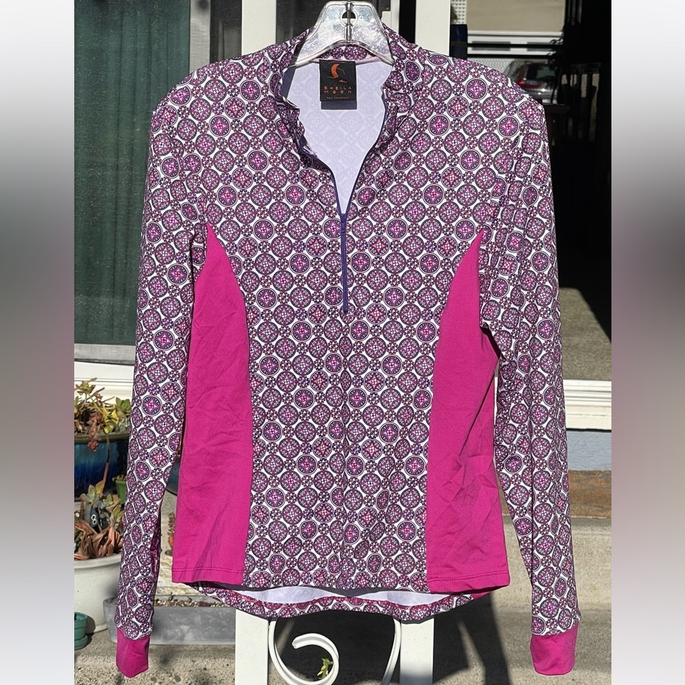 NWOT, never worn Sheila Moon bike/exercise long sleeve shirt in pink (plum).